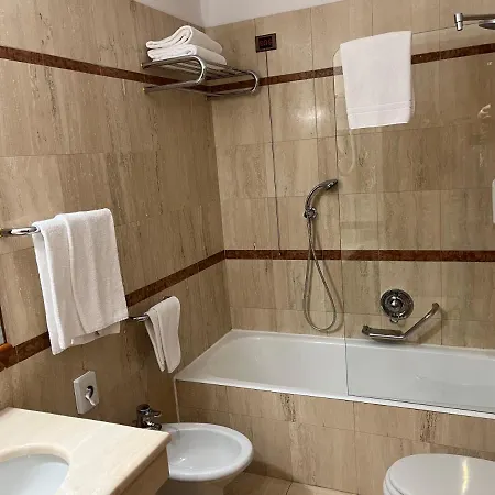 Hotel Crystal Varese