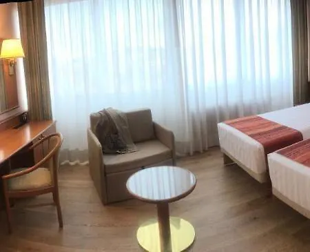 Hotel Crystal
